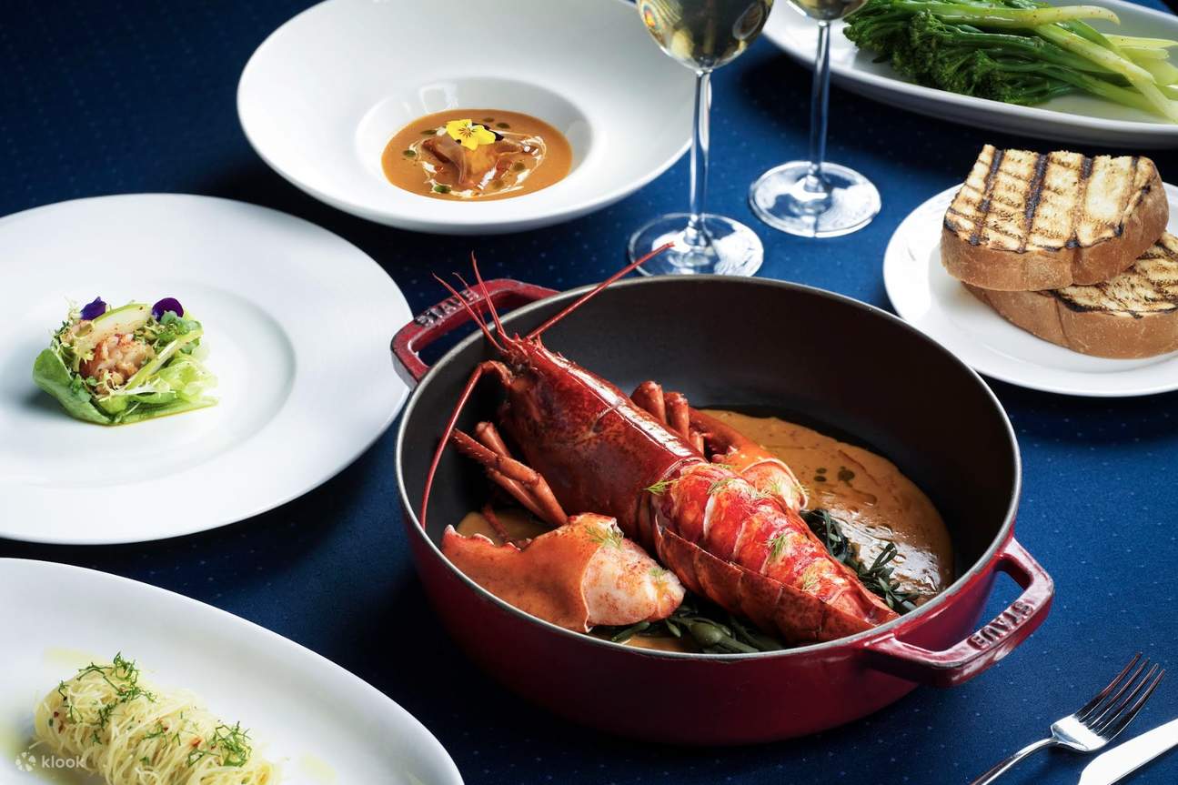 Sheraton Hong Kong Hotel | Oyster & Wine Bar di Sheraton Hong Kong | Pengalaman Brunch Minggu yang Istimewa